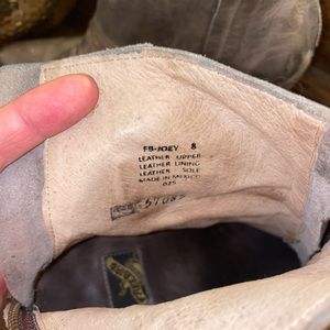 Freebird Joey in Stone Grey, size 8